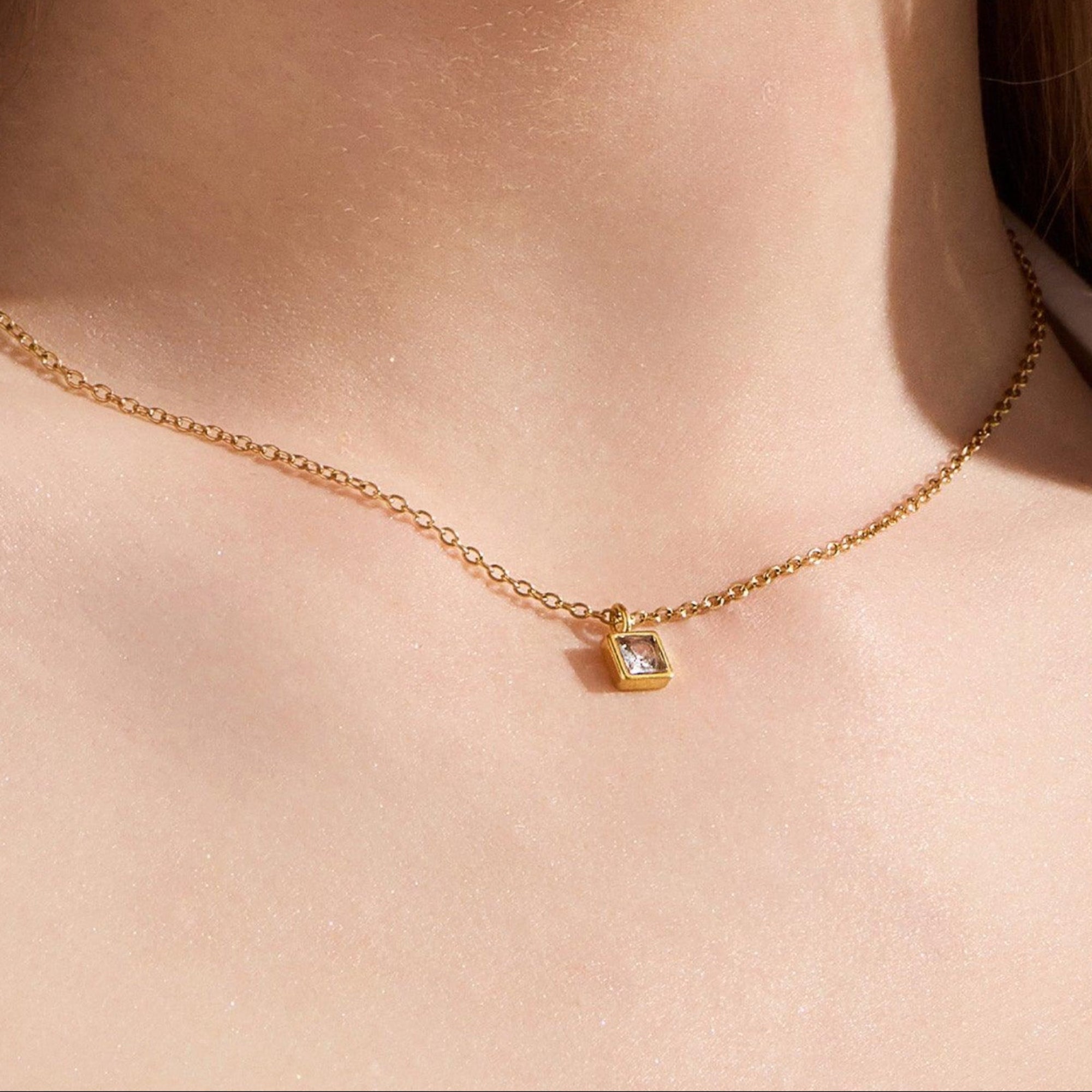 Faye Necklace - AQeCom